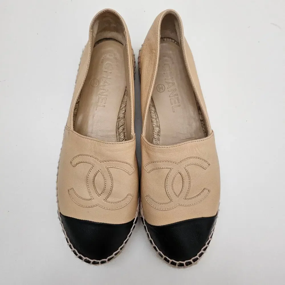 Chanel Bi-Color Black Beige Lambskin CC Logo Espadrilles US 7 / EU 37 - Picture 3 of 7